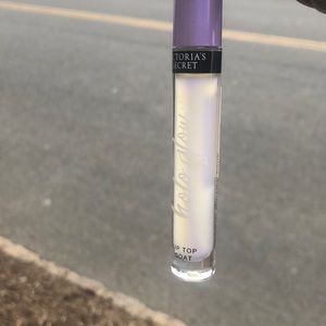 Victoria Secret Holo Glow Lip Top Coat
